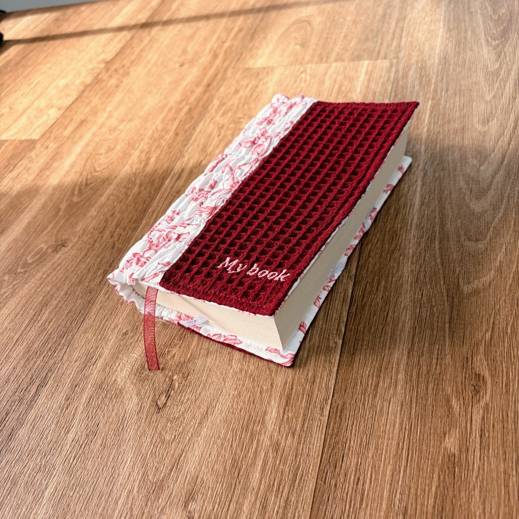 Couvre-livre - "My book"