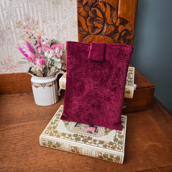 20250927_104237 Pochette à livre