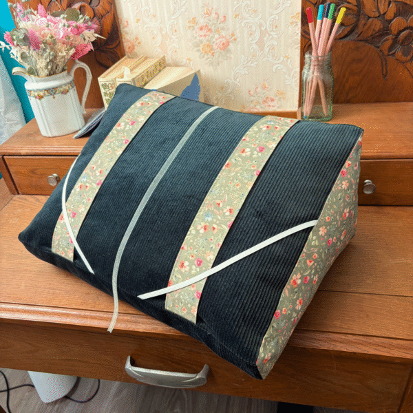 Coussin de lecture - vert sapin