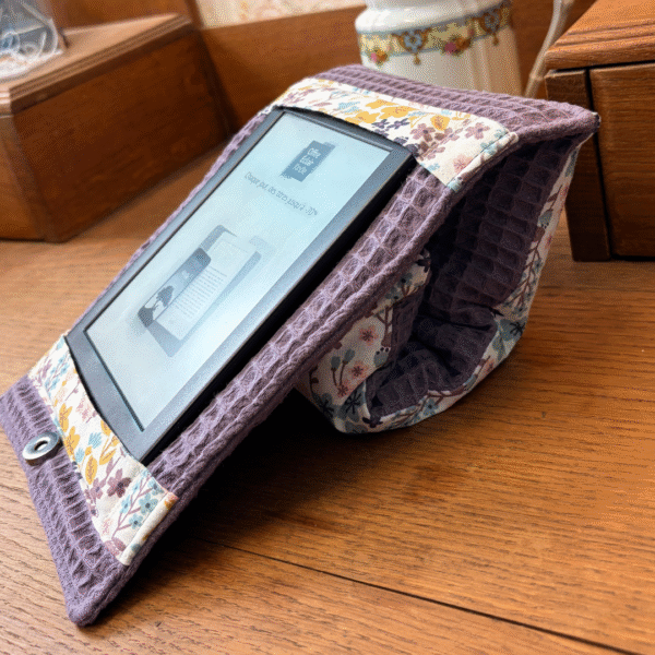 Coussin/pochette à liseuse personnalisable